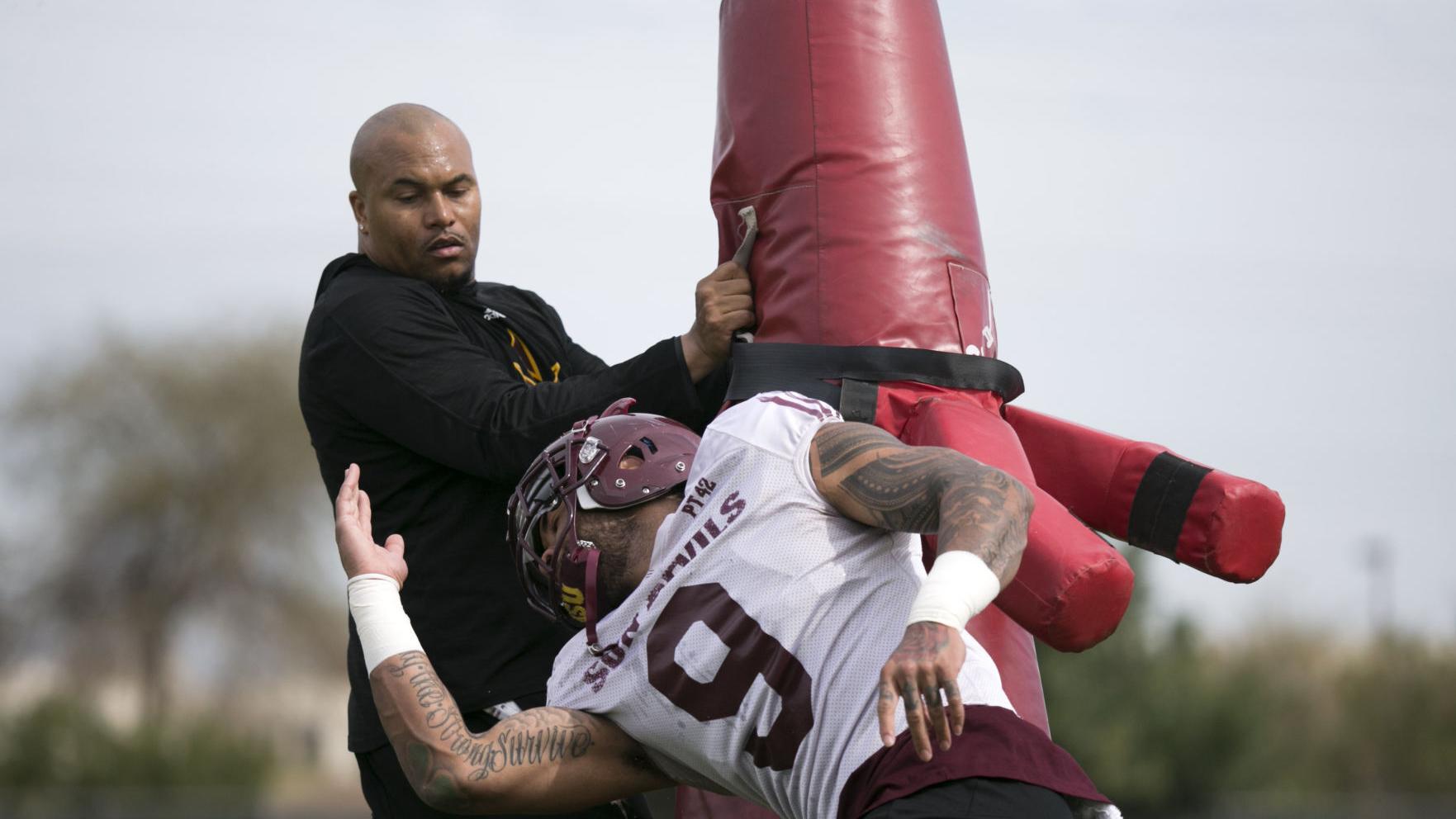 Former Wildcat Antonio Pierce eager to mold future football stars … at ASU